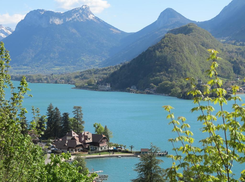 Auberge Du Pere Bise - Jean Sulpice Talloires Exterior photo